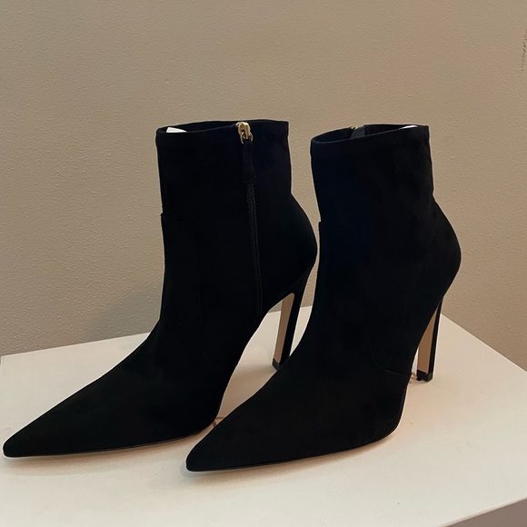 GOOD AMERICAN Icon 110 Suede Bootie - Picture 3 of 9